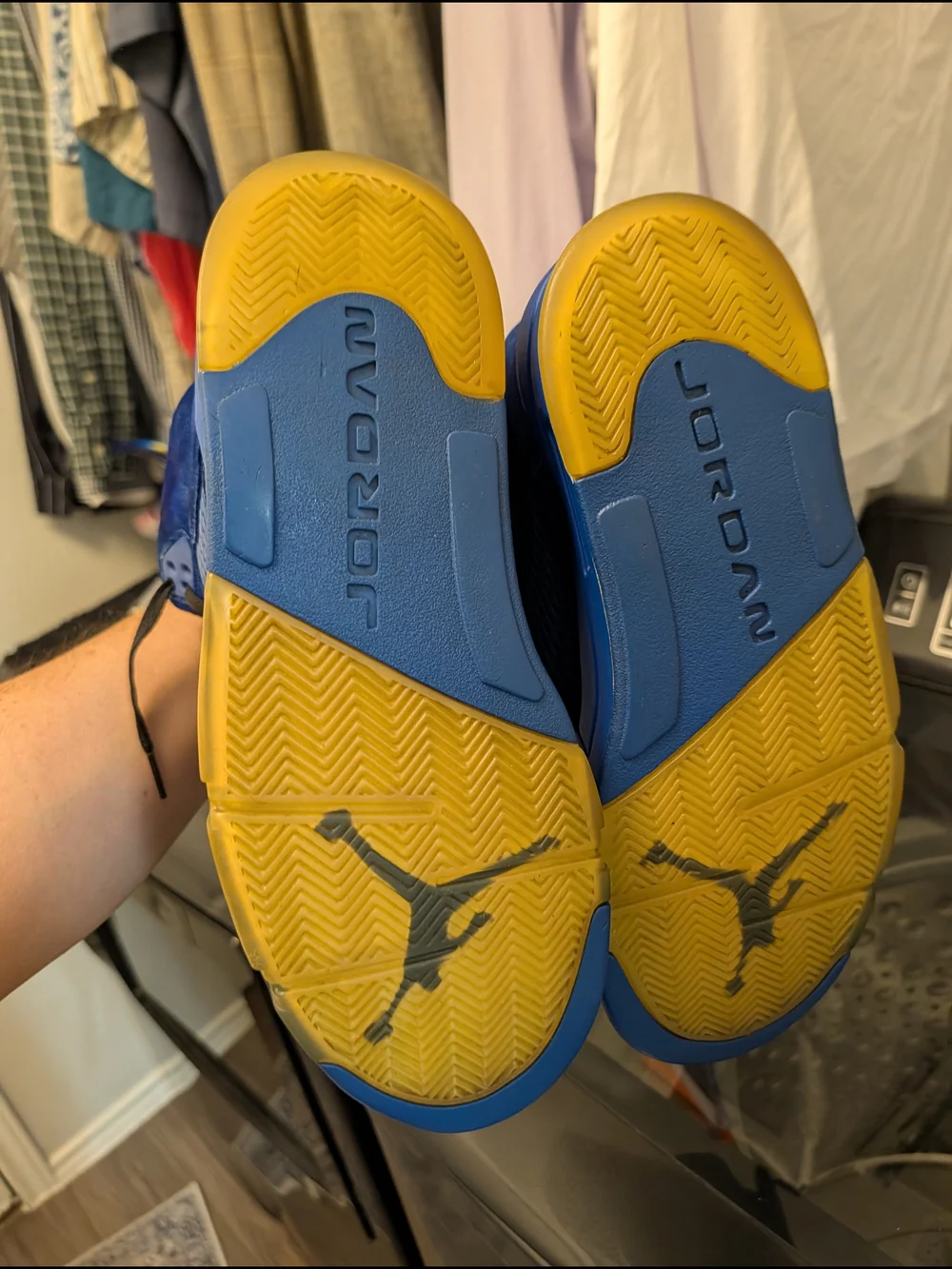 Jordan bold blue